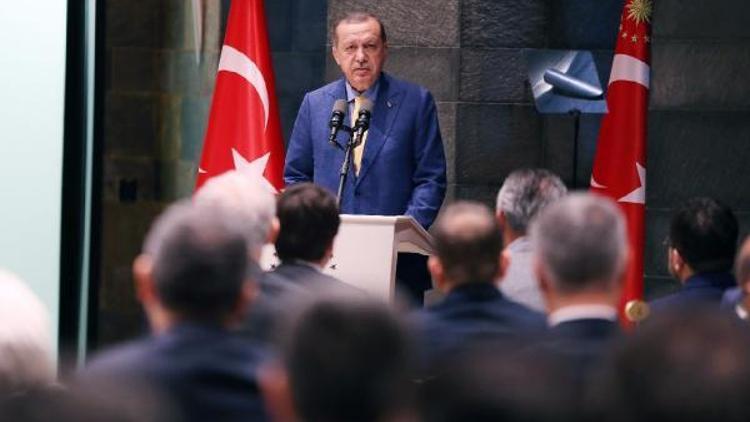 Erdoğan: Adalet yollarda değil, adliye binalarında aranır (Geniş haber)
