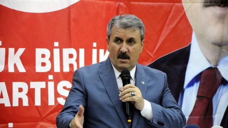 Destici: Sayın Kılıçdaroğlu demokratik hakkını kullanıyor