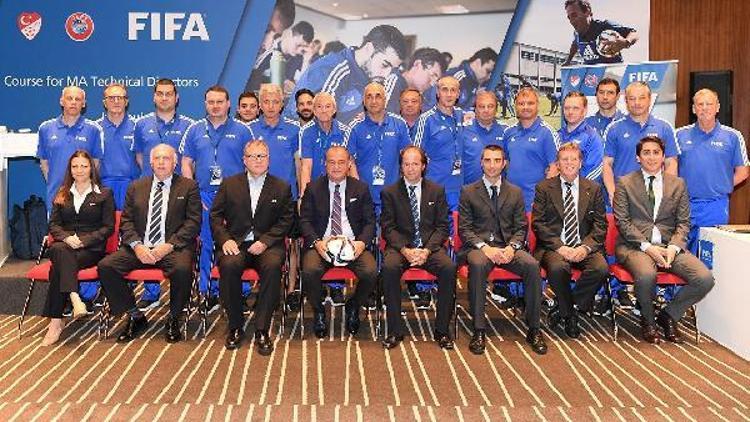 FIFA Teknik Direktörler Semineri, Rivada başladı