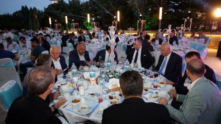 Başkan Yaşar, EMSİADın iftar sofrasına konuk oldu
