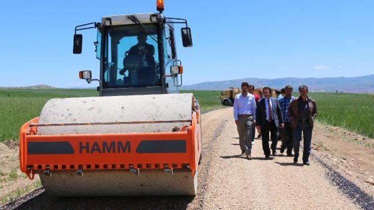 İl Özel İdaresi köylerde asfalt çalışmalarına başladı