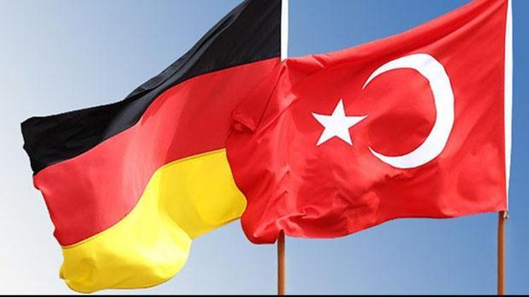 Almanya’da bir Türk’e daha casusluk suçlaması