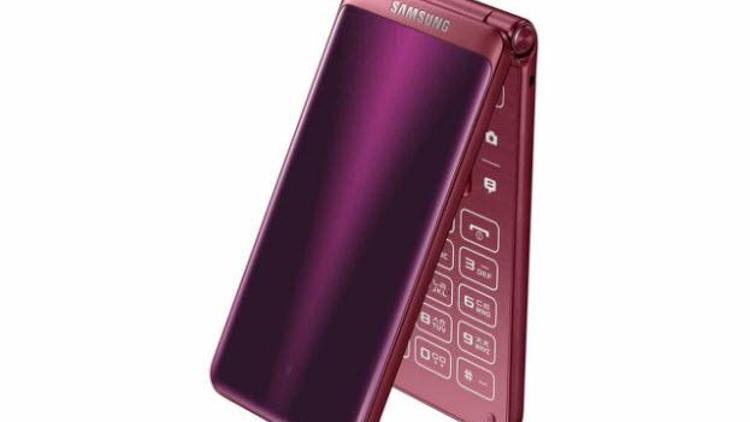 İşte Samsungun yeni kapaklı telefonu