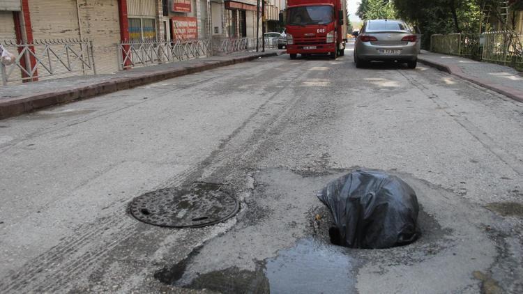 Bu delik çocuk yutar