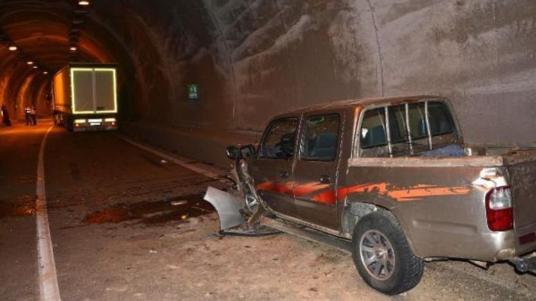 İkizdere Tünelinde zincirleme kaza: 10 yaralı