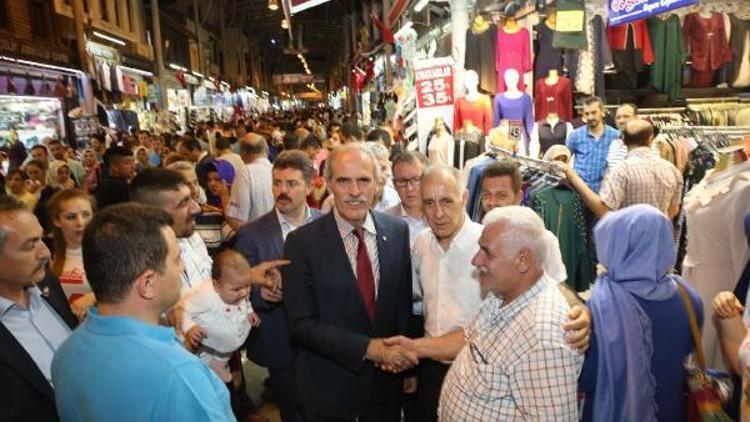 Önce Kestel’de iftar, sonra çarşıda bayramlaşma