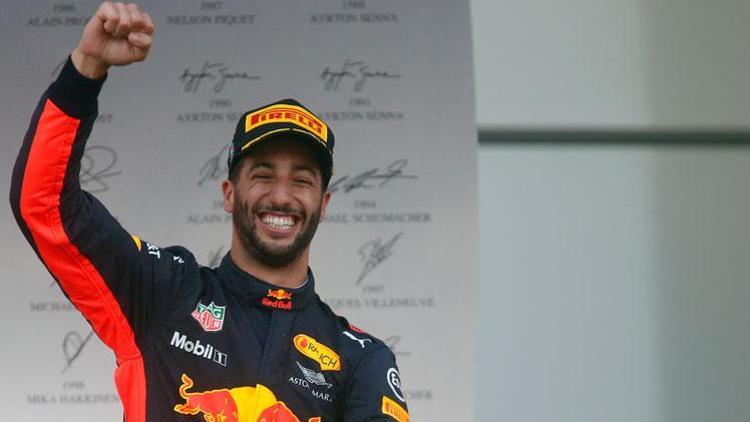 Gergin yarışta kazanan Ricciardo