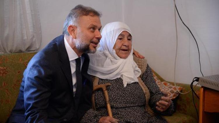 Yaşlı ve engellilere bayarmda temizlik ve kuaför hizmeti