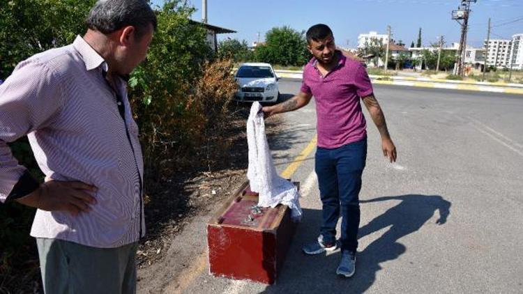 Hırsızlar, çelik kasayı yol ortasına atıp kaçtı