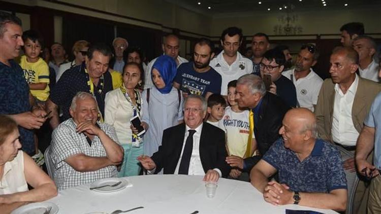 Fenerbahçede bayramlaşma töreni yapıldı