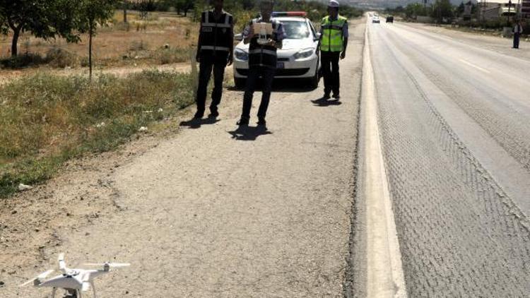 Drone belirledi, polis 206şar lira ceza kesti