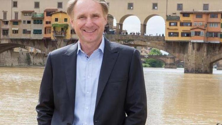 Dan Brown ‘güney’e indi