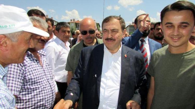 Bakan Eroğlu, bayramlaşma programına katıldı (2)