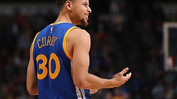 NBA’de forması en çok satılan isim Stephen Curry