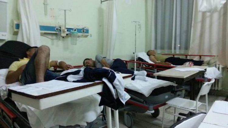 Edirnede 14 asker hastaneye kaldırıldı