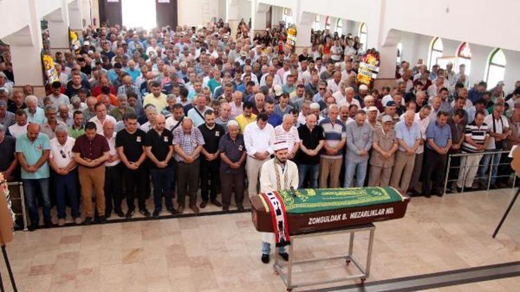 Bursadaki kazada ölen esnaf Zonguldak’ta toprağa verildi