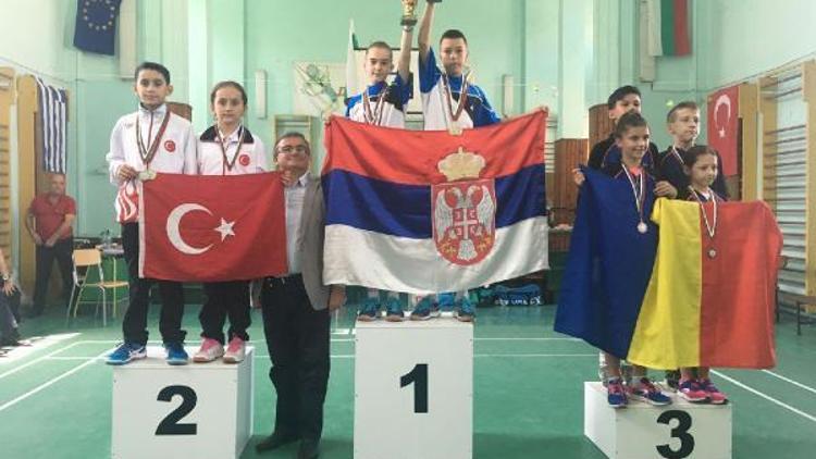 13 Yaş Altı Badminton Takımından 3 altın, 2 gümüş ve 2 bronz madalya