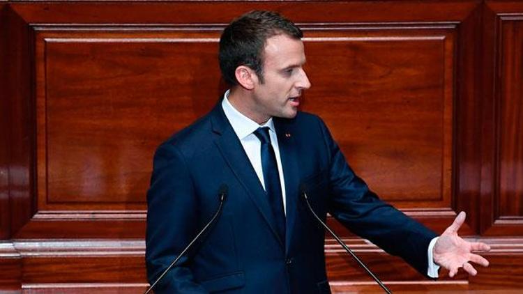 Macron’u tehdit eden genç cezaevinde