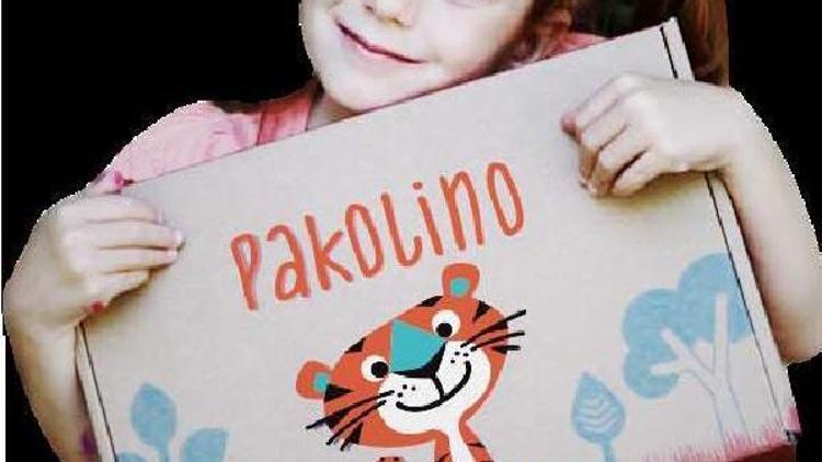 Yaz tatilinde çocuklar Pakolino kutularıyla eğleniyor