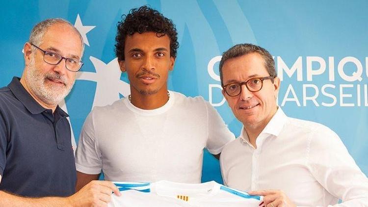 Olympique Marsilya, Luiz Gustavoyu renklerine bağladı