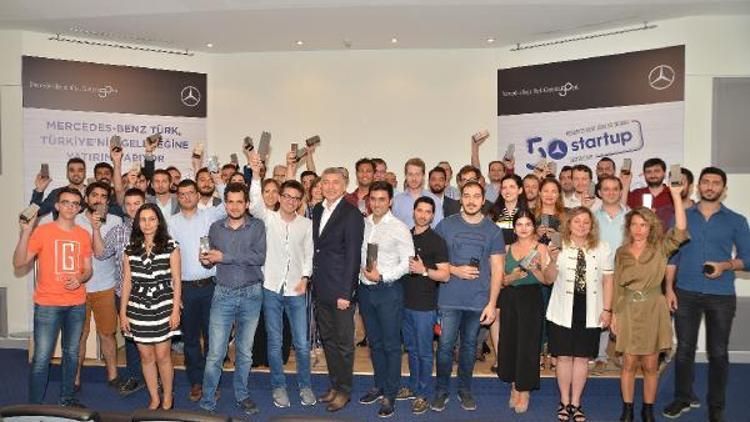 Mercedes-Benz Türk 50 yılında 50 startup’a 500 bin lira destek verdi