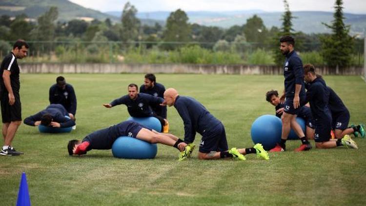 Adana Demirspor Boluda yeni sezona hazırlanıyor