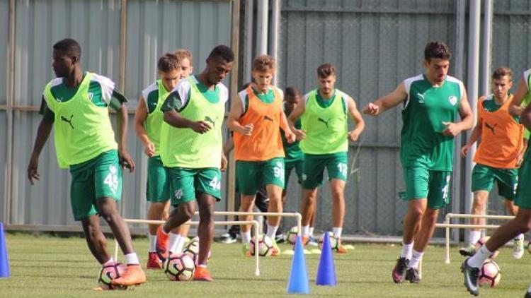 Bursaspor gol çalıştı