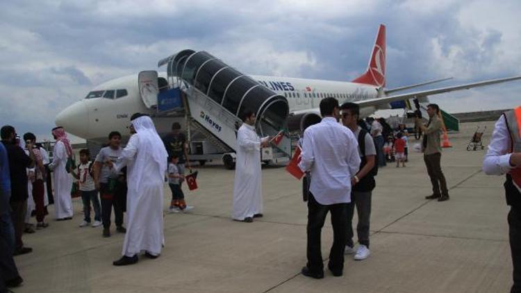 Deniz üzerindeki havalimanında taşınan yolcu 1.5 milyonu geçti