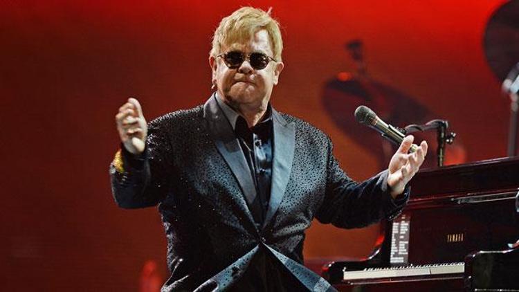 Elton John, Hamburg konserini iptal etti