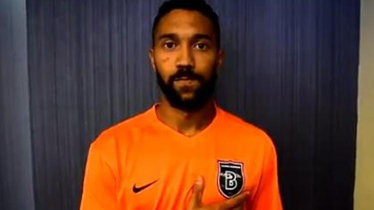 Gael Clichy resmen Başakşehirde