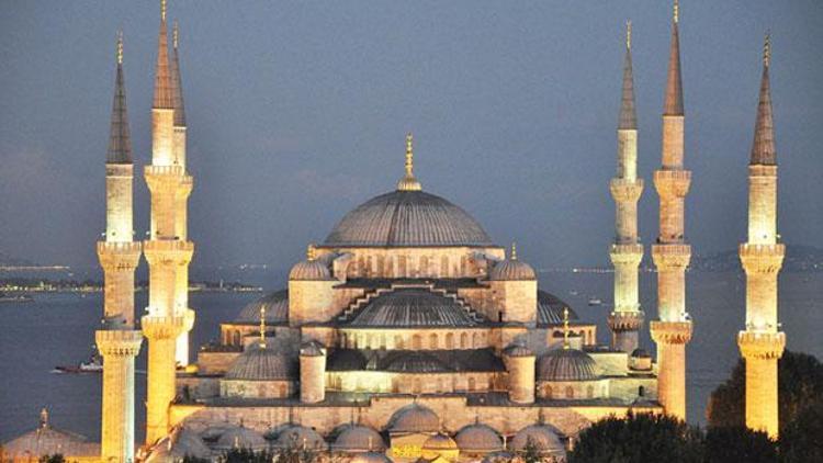 15 Temmuzda 90 bin camide minarelerin ışıkları sönmeyecek