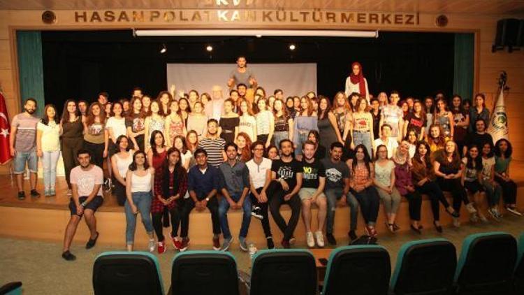 15 ülkeden 26 üniversite öğrencisi Eskişehirde