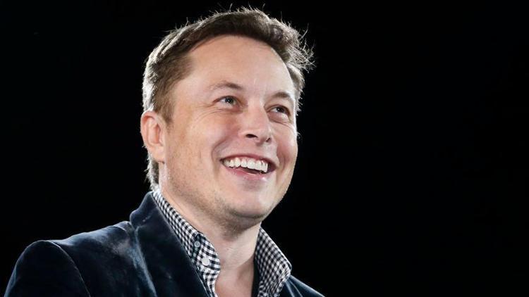 Elon Musk dünyanın en büyük pilini yapacak