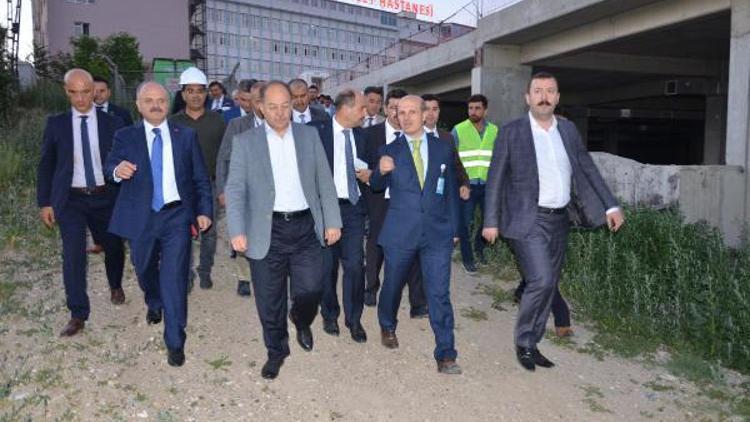 Bakan Akdağ: Sağlıkta, süper ligin şampiyonluğuna oynayan bir takım olacağız (3)