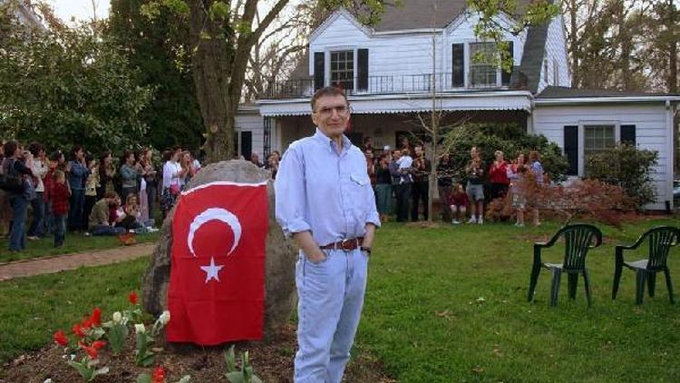 Nobel ödüllü Aziz Sancar: Türk Evi ve öğrenci yurdu için destek bekliyoruz