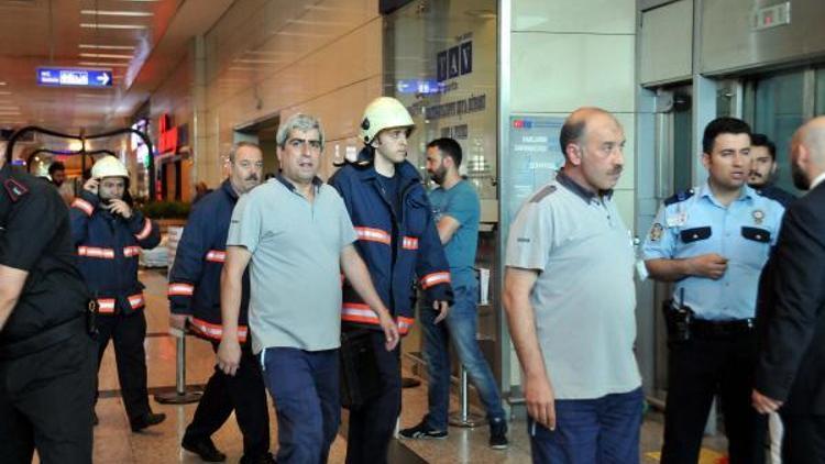 Atatürk Havalimanı’nda koku alarmı