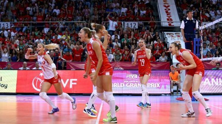 A Milli Bayan Voleybol Takımı, Brezilyaya mağlup oldu