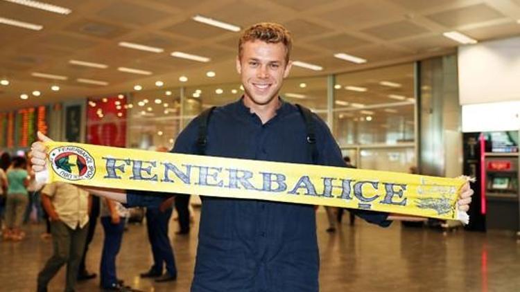 Fenerbahçe Doğuşun yeni transferi Melli, İstanbula geldi