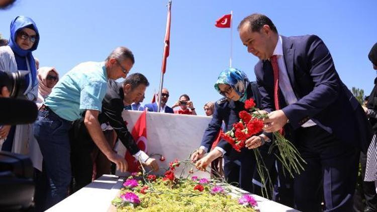 Kahramankazanda 15 Temmuz şehitleri mezarları başında anıldı