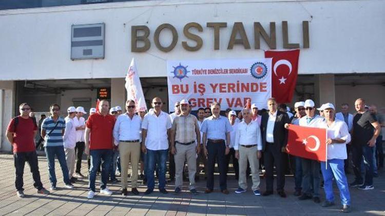 İzmirde yolcu ve araba vapuru seferleri, grev nedeniyle durdu