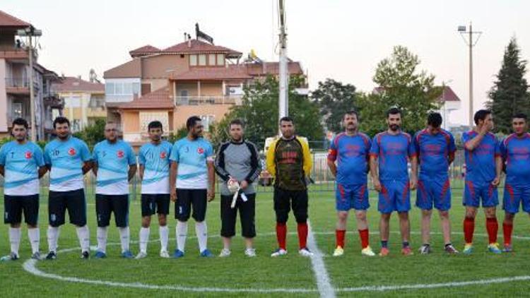 Korkutelinde futbol şöleni