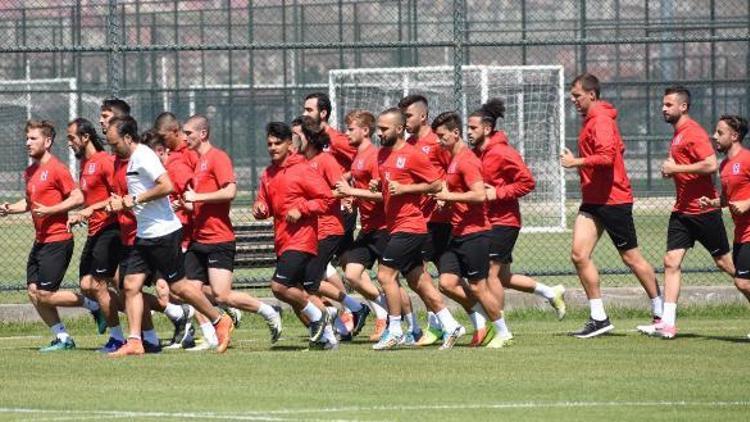 Balıkesirspor güç depoluyor