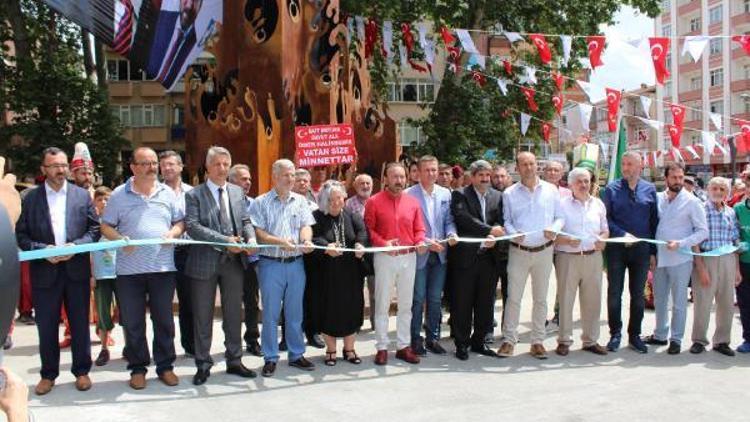 İzmitte 15 Temmuz Demokrasi Şehitleri Anıtı açıldı