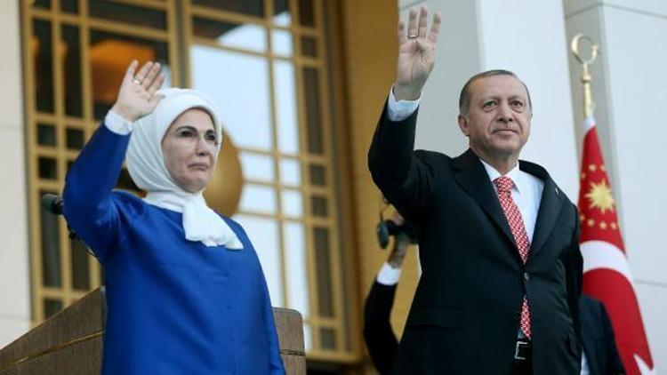 Cumhurbaşkanı Erdoğan: Yarın MGK var hükümetimize OHALin uzatılması teklifini yapacağız (Geniş haber)