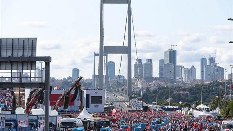 15 Temmuz Şehitler Köprüsü trafiğe açıldı