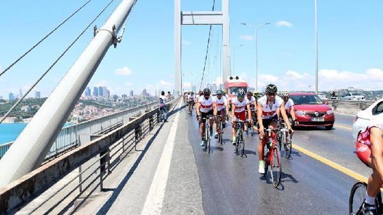 250 bisikletli İstanbuldan Niğde Bora 800 km pedal çevirdi