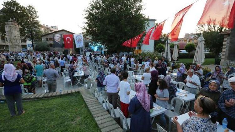 Selçuk 15 Temmuzda tek yürek