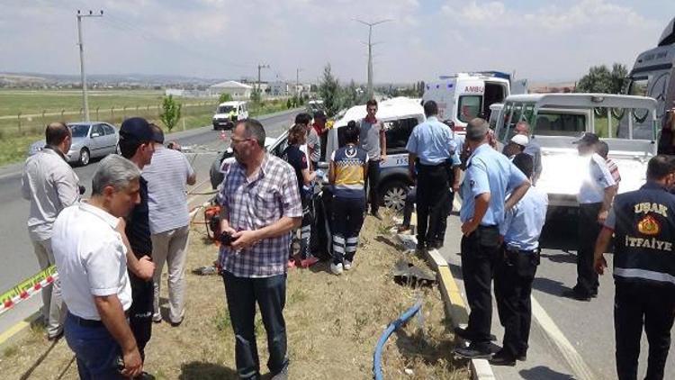 Uşakta trafik kazası: 1 polis şehit