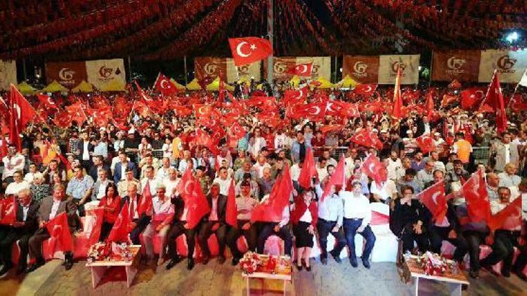 Gaziantepte savcı ve hakimler Demokrasi Nöbetinde