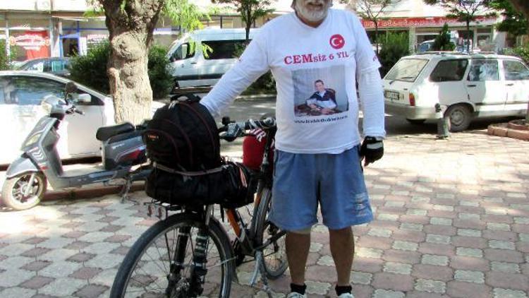 Kanserden kaybettiği oğlu için bisikletle Türkiyeyi dolaşıyor